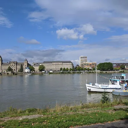Lejlighed I Gemuetliches 1-zimmer-apartment & Eigenes Bad I Koblenz (Rhineland-Palatinate)