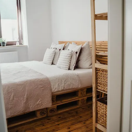 I Gemuetliches 1-zimmer-apartment & Eigenes Bad I Lejlighed Koblenz (Rhineland-Palatinate)